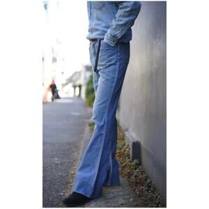 Lee Women’s Sz 27 Vintage 70s Bell Bottom Jeans Cotton USA Made Faded Thrashed